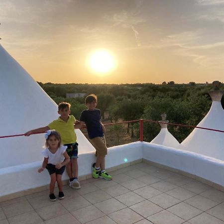 オストゥーニ Trullo Riccardoヴィラ エクステリア 写真